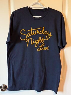Saturday Night Live Brand Shirt - no size tag(Large)